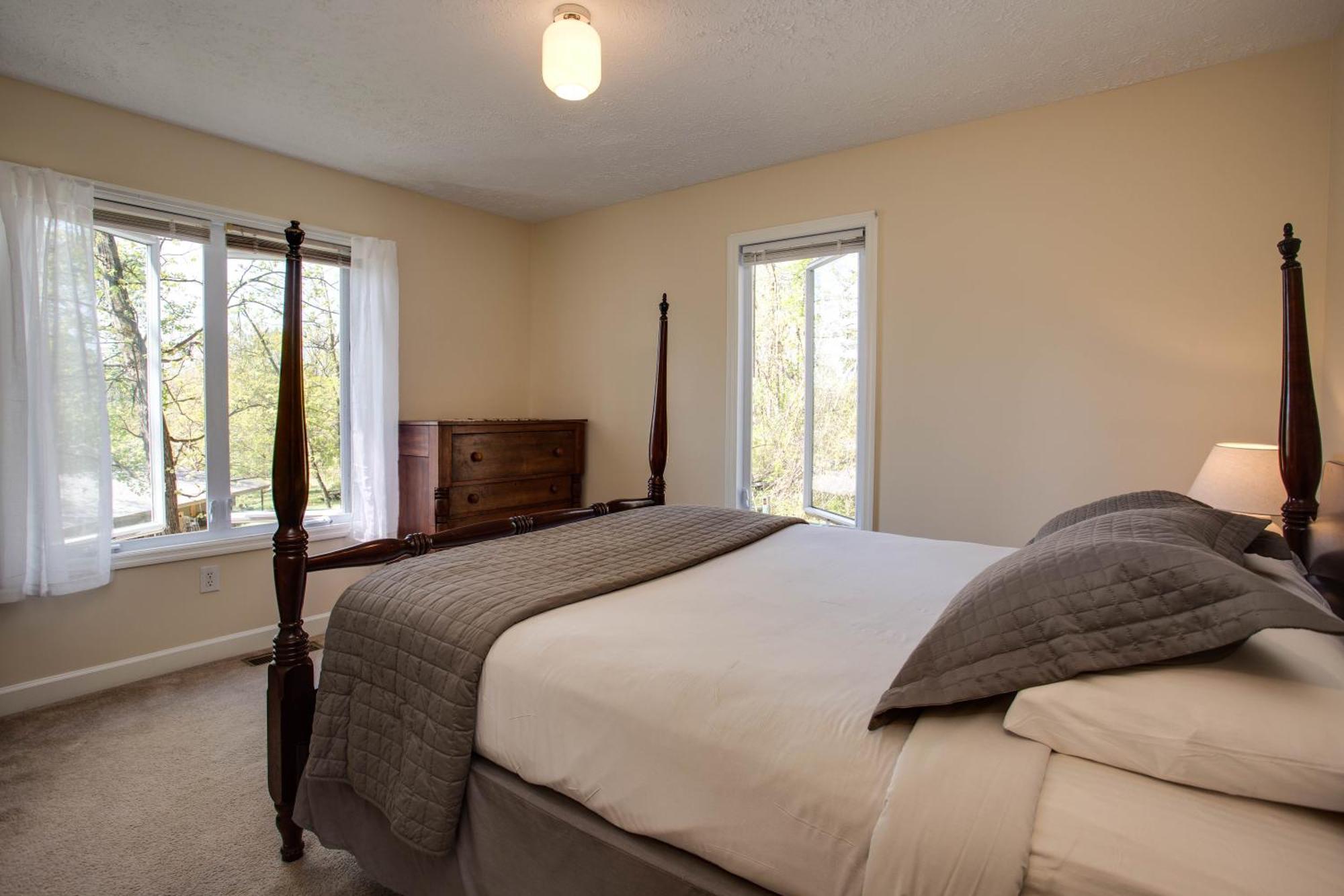 Love Ridge Mountain Lodging Lyndhurst Kültér fotó